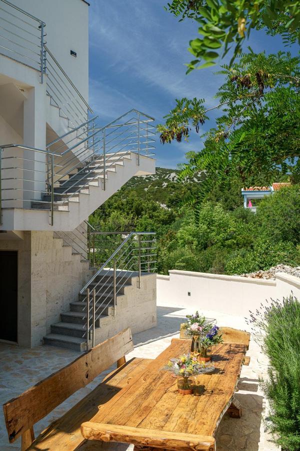 Alexandra Apartments Tribalj المظهر الخارجي الصورة
