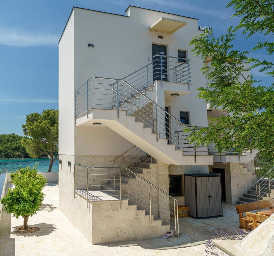 Alexandra Apartments Tribalj المظهر الخارجي الصورة